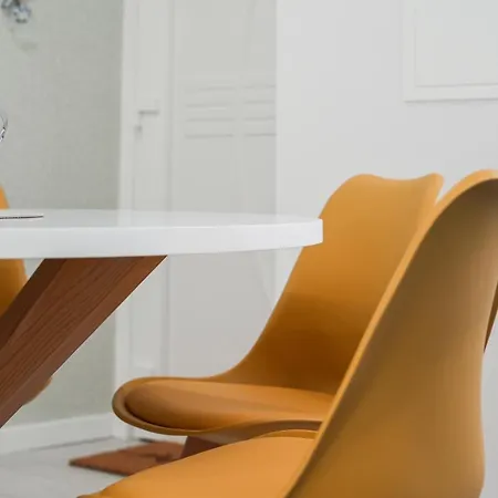 Daire One Bedroom, 2 Mins From The