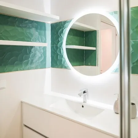 One Bedroom, 2 Mins From The Daire