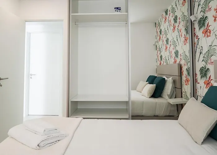 One Bedroom, 2 Mins From The Назаре